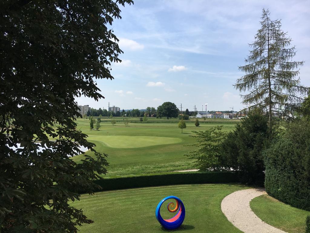 Parkforum Wylihof Luterbach エクステリア 写真